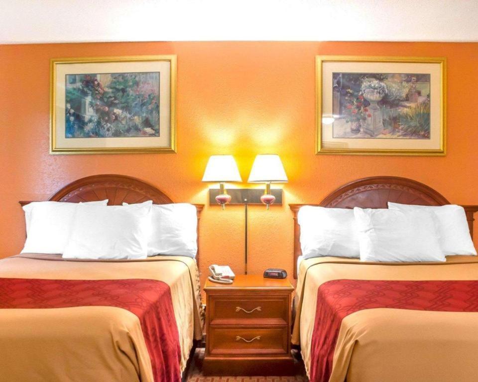 Econo Lodge Cuba I-86 מראה חיצוני תמונה