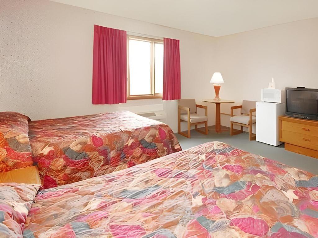 Econo Lodge Cuba I-86 מראה חיצוני תמונה