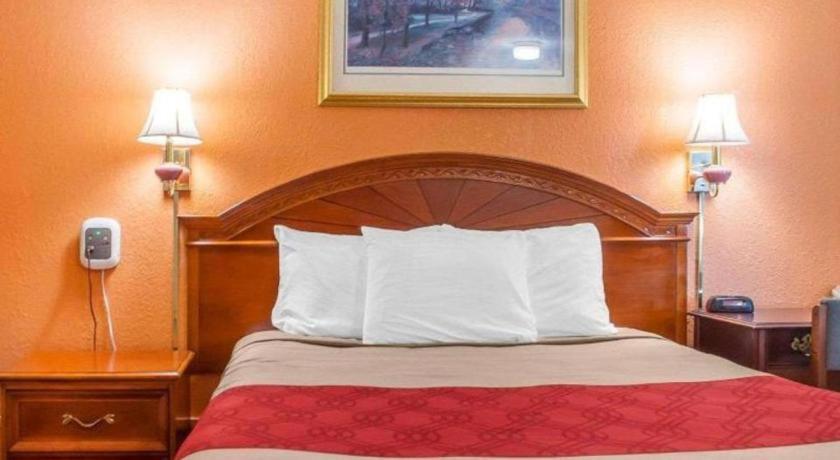 Econo Lodge Cuba I-86 מראה חיצוני תמונה